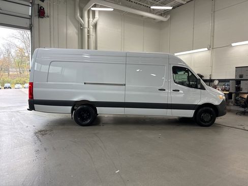 New 2025 Mercedes-Benz Sprinter 3500 image 7