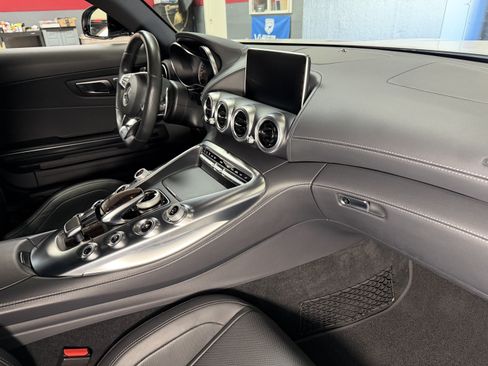 Used 2018 Mercedes-Benz AMG GT Coupe image 21