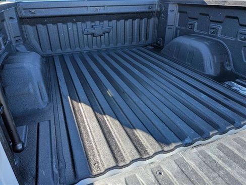 Used 2023 Chevrolet Silverado 1500 LT Trail Boss w/ LT Trail Boss Premium Package image 6