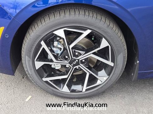 New 2026 Kia K5 EX image 9