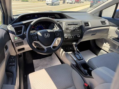 Used 2015 Honda Civic LX image 12
