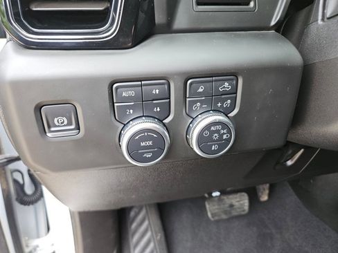 Used 2025 GMC Sierra 2500 AT4 AWD/4WD image 20