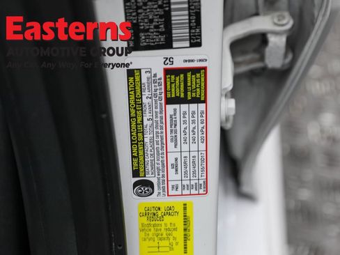 Used 2024 Toyota Camry SE image 34