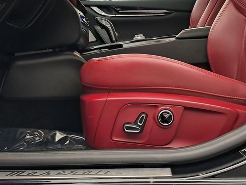 Used 2022 Maserati Ghibli Modena Q4 image 10