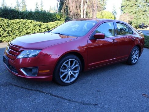 Used 2010 Ford Fusion SEL image 1