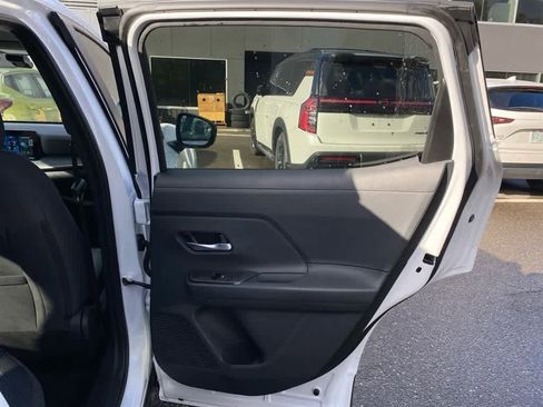 New 2026 Nissan Kicks SV w/ SV Premium Package image 23