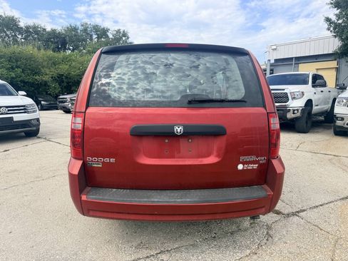 Used 2010 Dodge Grand Caravan SE FWD image 7