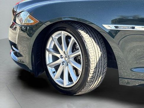 Used 2012 Jaguar XJ image 49