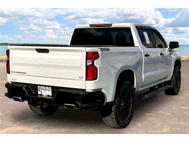 Used 2021 Chevrolet Silverado 1500 LT Trail Boss w/ Bed Protection Package AWD/4WD image 8