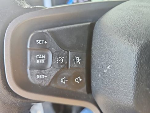 Used 2023 Ford Bronco Outer Banks image 14