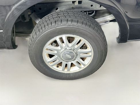 Used 2012 Ford F150 Lariat w/ Lariat Plus Pkg RWD image 11