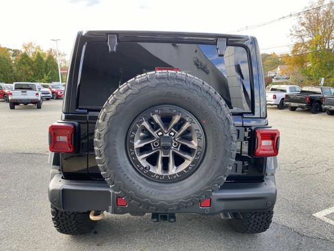 New 2025 Jeep Wrangler Unlimited Rubicon 392 image 4