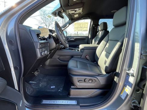 New 2026 Chevrolet Tahoe LT w/ Comfort Package AWD/4WD image 8