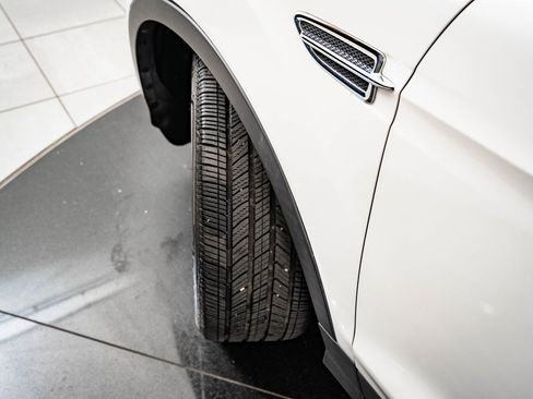 Used 2013 Ford Escape SEL image 41