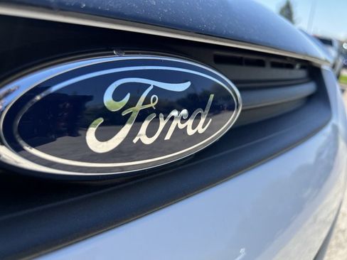 Used 2016 Ford Escape S FWD image 31