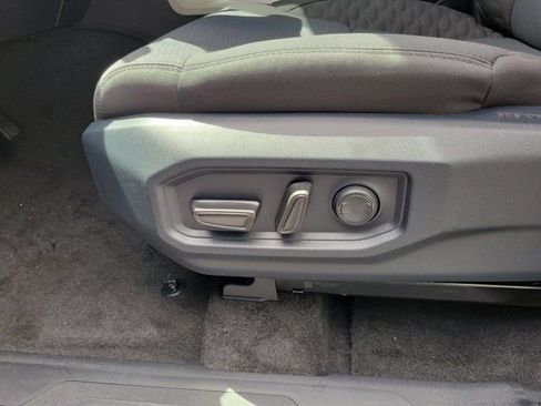 New 2026 Toyota Tundra SR5 AWD/4WD image 11
