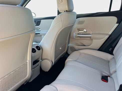 Used 2026 Mercedes-Benz GLA 250 image 15