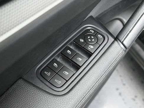 Certified 2024 Porsche Cayenne S w/ Premium Package Plus (PP1) AWD/4WD image 9