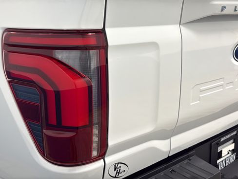 Used 2024 Ford F150 Platinum w/ Equipment Group 703A Plus AWD/4WD image 43