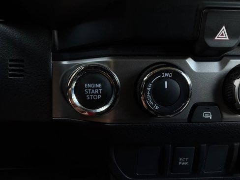 Used 2023 Toyota Tacoma SR5 AWD/4WD image 24