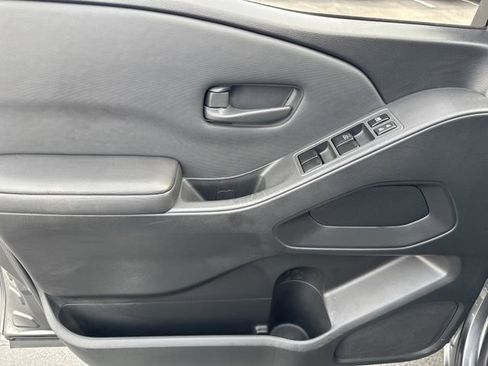 Used 2022 Nissan Frontier S w/ Technology Package image 7