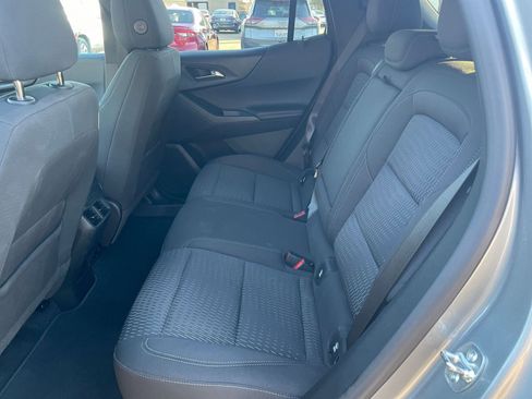 Used 2025 Chevrolet Equinox LT image 25