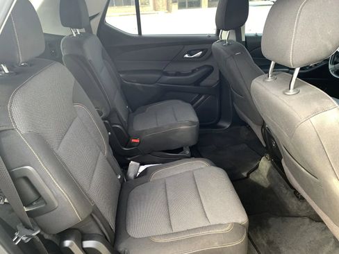 Used 2019 Chevrolet Traverse LT image 22
