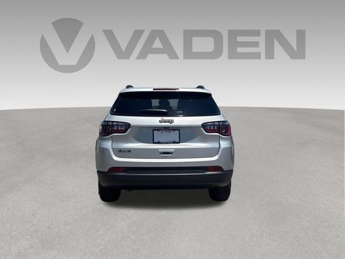 New 2026 Jeep Compass Latitude AWD/4WD image 21