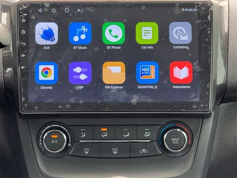 Used 2017 Nissan Sentra S image 13