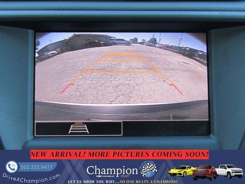 Used 2023 Chevrolet TrailBlazer LT FWD image 12