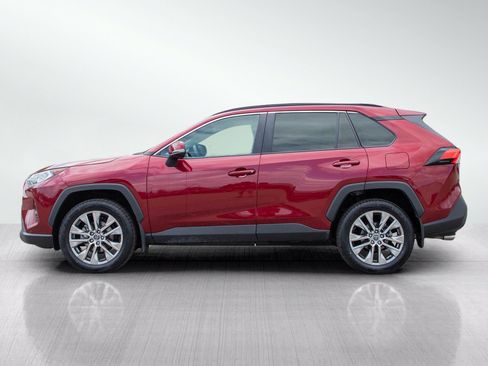 Used 2020 Toyota RAV4 XLE Premium AWD/4WD image 2