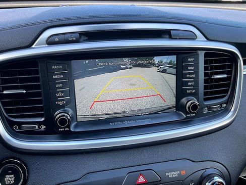 Used 2017 Kia Sorento SX AWD/4WD image 27