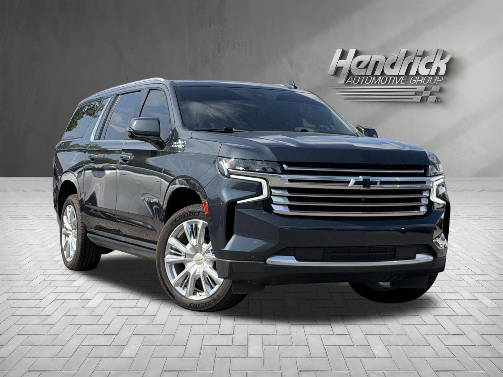 Used 2022 Chevrolet Suburban High Country AWD/4WD image 2