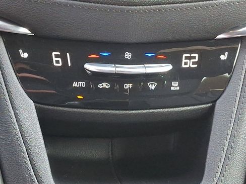 Used 2021 Cadillac XT5 Sportv image 17