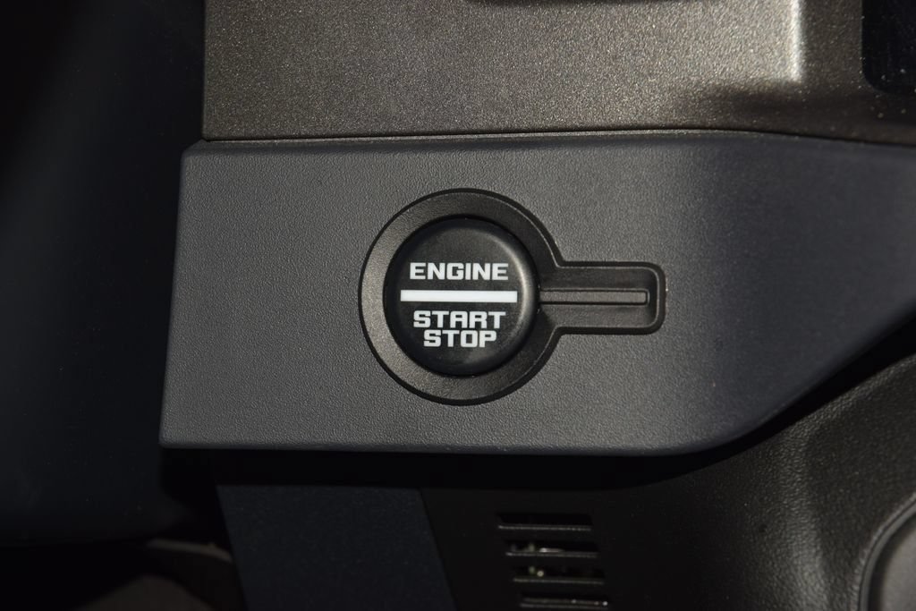 Used 2025 Ford Bronco Badlands AWD/4WD image 31