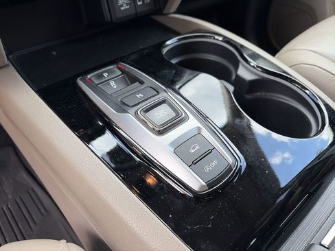 Used 2019 Honda Pilot Touring image 15