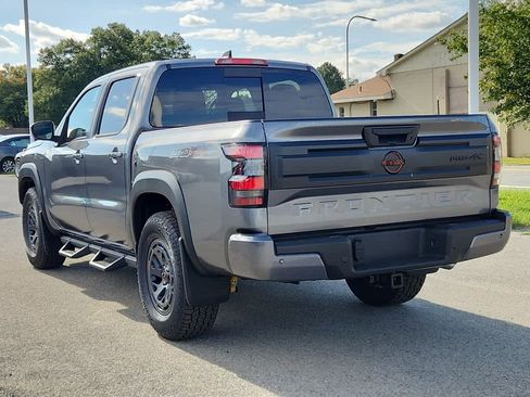 New 2026 Nissan Frontier PRO-4X w/ Pro-4x Convenience Package image 4