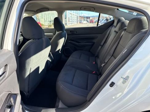 Used 2023 Nissan Altima 2.5 SV image 39