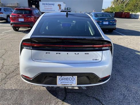 New 2026 Toyota Prius AWD image 5