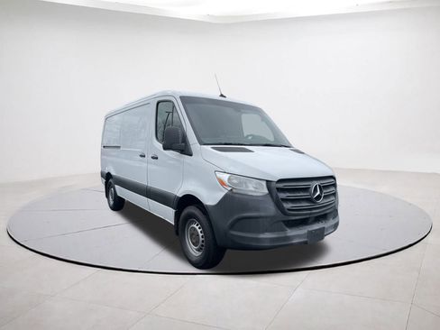 Used 2019 Mercedes-Benz Sprinter 1500 image 1