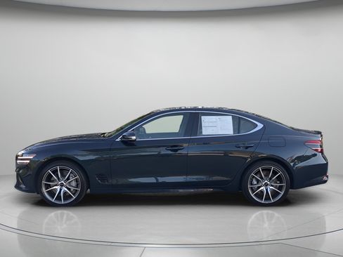 Used 2025 Genesis G70 2.5T AWD/4WD image 43