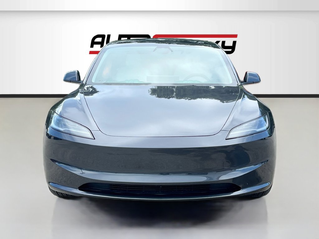 Used 2025 Tesla Model 3 Long Range RWD image 2