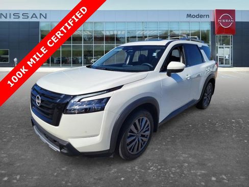 Certified 2024 Nissan Pathfinder SL w/ SL Premium Package image 1