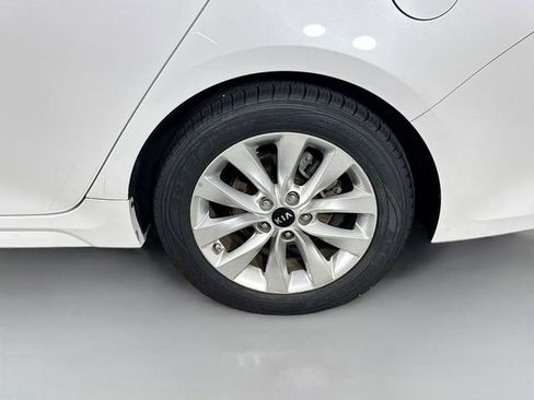 Used 2018 Kia Optima EX w/ Premium Package image 35