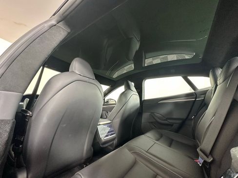 Used 2023 Tesla Model S Plaid image 6