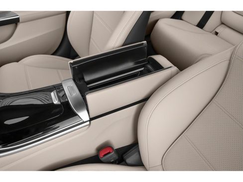 New 2025 Mercedes-Benz C 300 C 300 4MATIC image 9