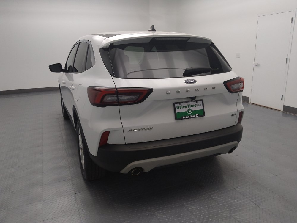 Used 2023 Ford Escape Active w/ Tech Pack #1 FWD image 6