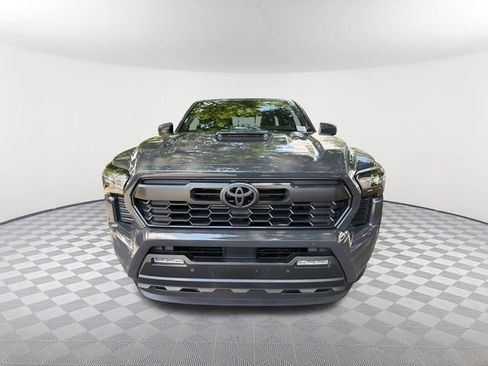 Used 2024 Toyota Tacoma TRD Sport w/ TRD Sport Upgrade Package RWD image 2