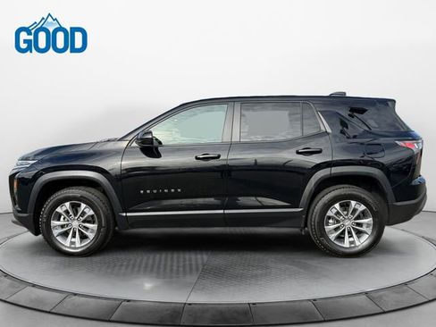 Used 2025 Chevrolet Equinox LT image 2