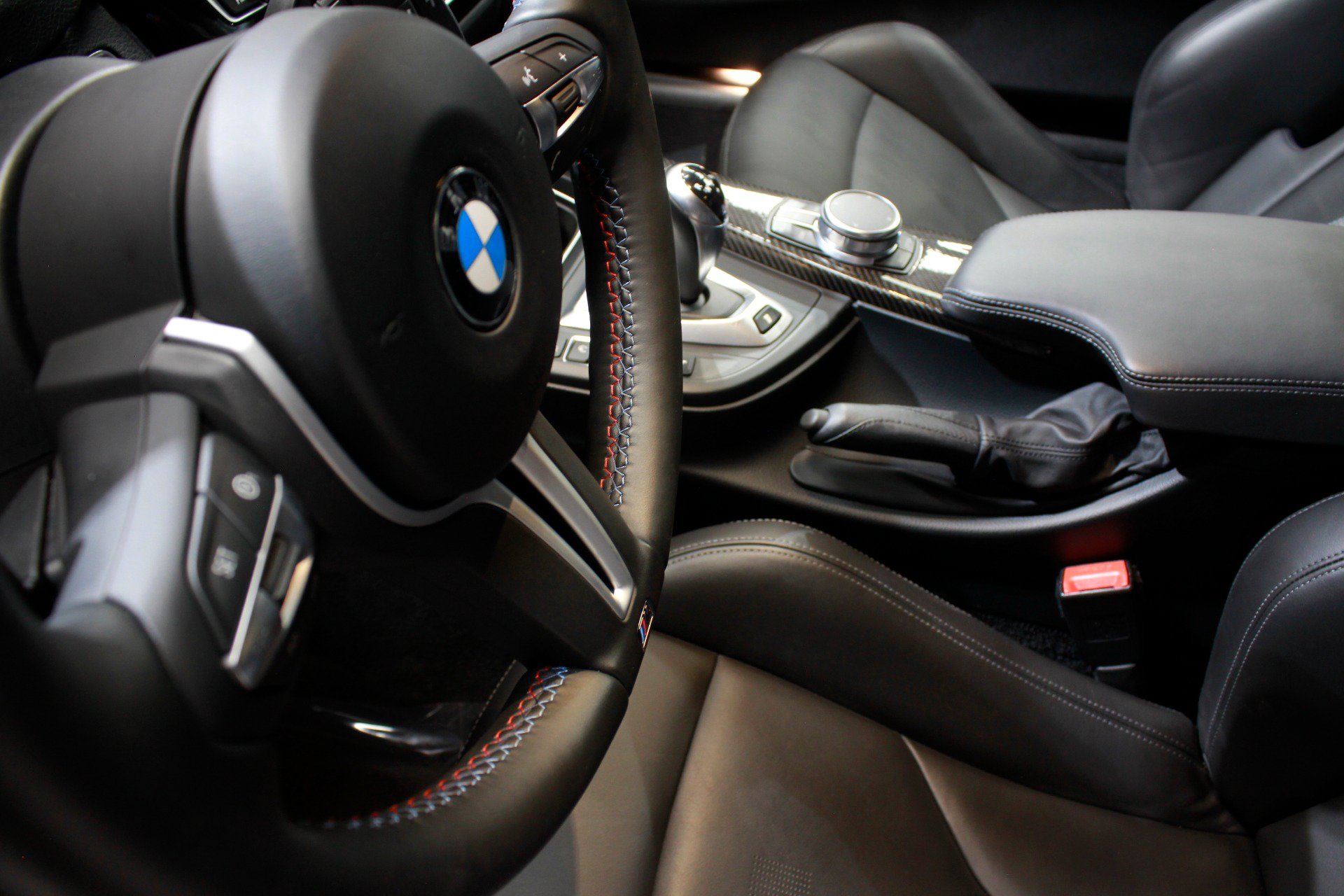 Used 2018 BMW M4 Coupe w/ Competition Package RWD image 54